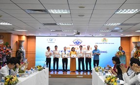 May 10 đạt danh hiệu “Doanh nghiệp tiêu biểu vì NLĐ” ngành Dệt May Việt Nam lần thứ III-2021